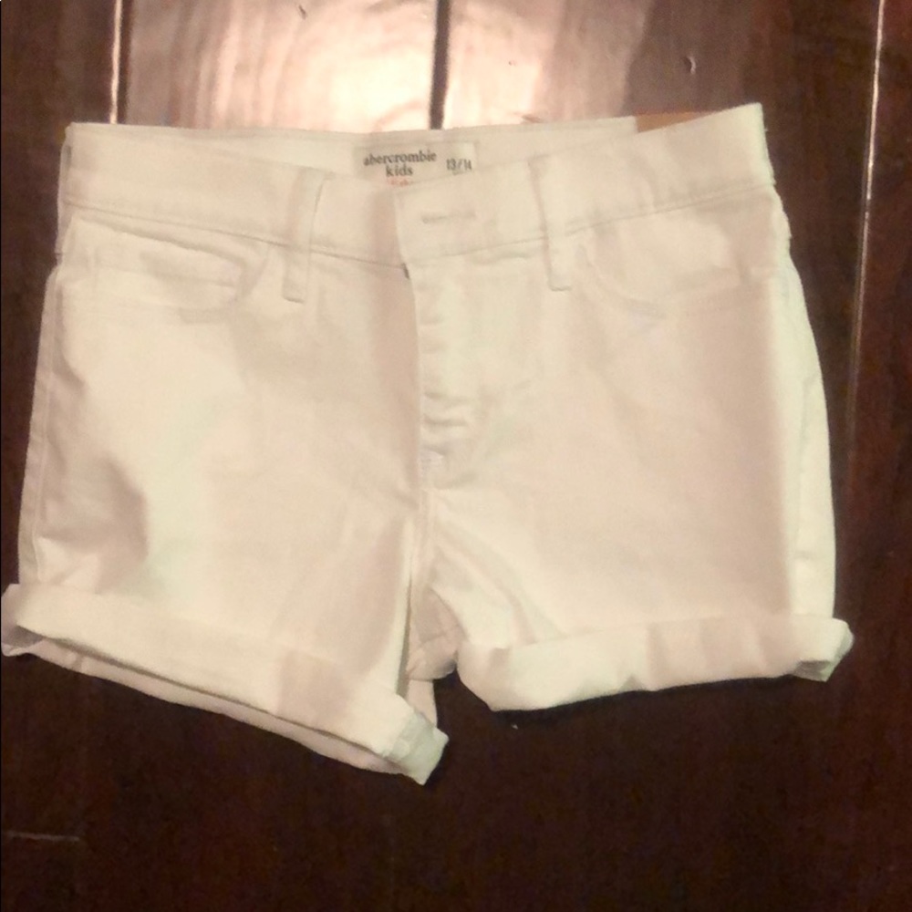white jean shorts